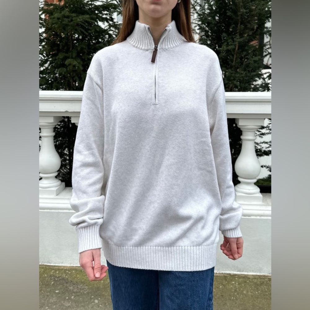 Brandy Melville Aleah pullover